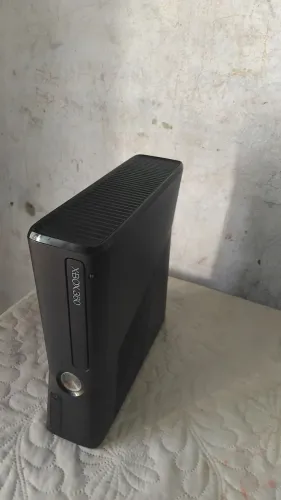 Vendo xbox 360 com defeito! Leia a descrição