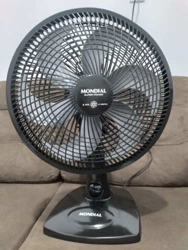 Ventilador mondial 30CM funcionando perfeitamente nada quebrado nem danificado