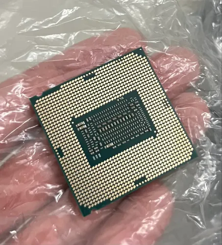 Processador Intel Core i7-9700 3.0GHz 8 Núcleos LGA 1151 - Excelente Estado