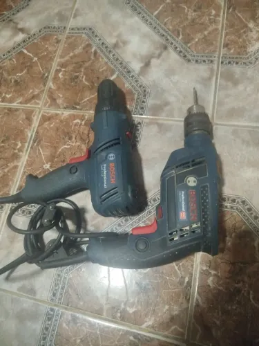 Furadeira e parafusadeira bosch