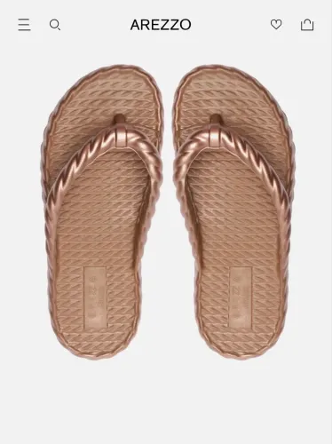 Chinelo plataforma Arezzo 