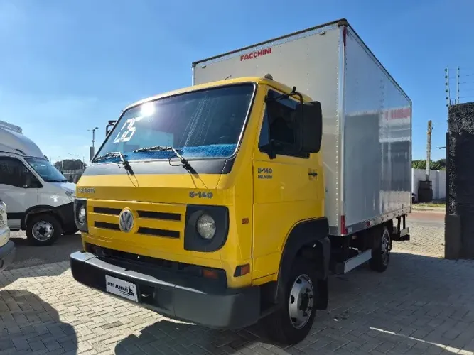 Volkswagen 5.140 E Delivery 2006, Baú 