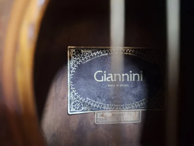 Vendo violão Gianini 1977 AWN 71