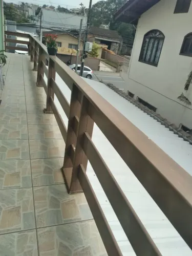 Madeira de Itaúba em bom estado