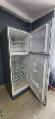 Geladeira LG 1250 reais