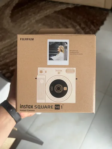Câmera instax SQ1 branco giz