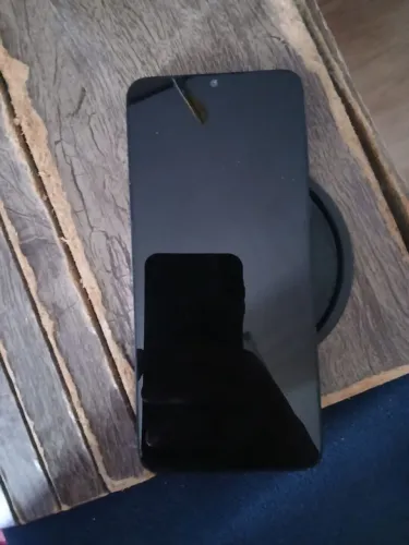 Motorola E13 está excelente