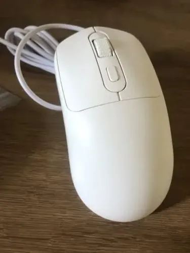 Mouse branco com fio, novo sem uso