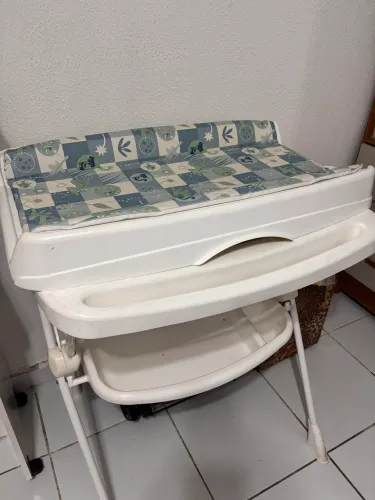 Banheira com trocador 