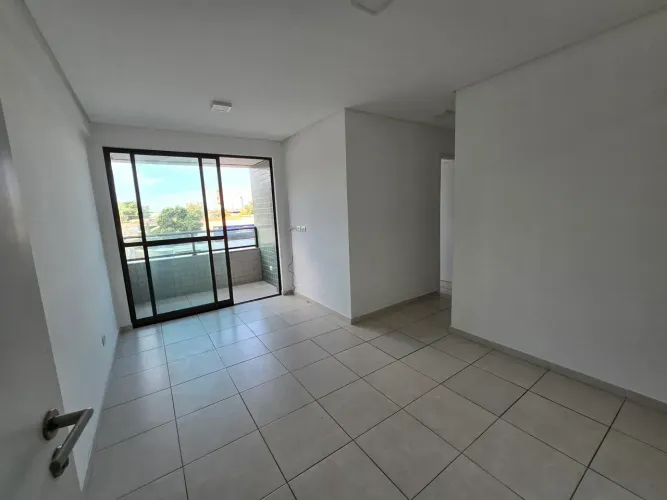 Alugo apartamento com 64m2, 3 quartos, sendo 1 suíte em Ponto de Parada - Recife - PE
