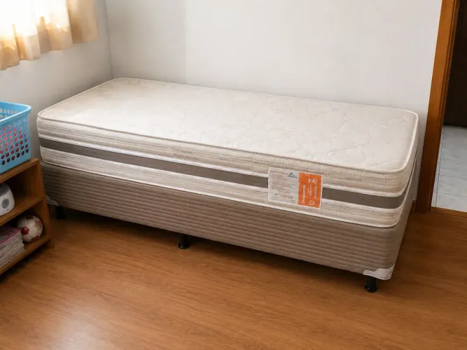 Vendo ou troco duas camas box rondomoveis em excelente estado por beliche com colchão 