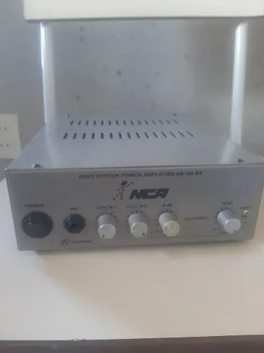 AMPLIFICADOR NCA AB50 R4 COM CAIXAS DE SOM