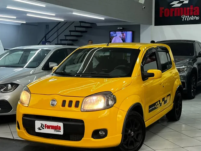 Fiat Uno Sporting 1.4 EVO Fire Flex 8V 4P 2012