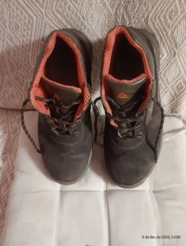 Bota de Segurança (EPI)