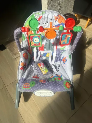 Cadeira de balanço para bebê