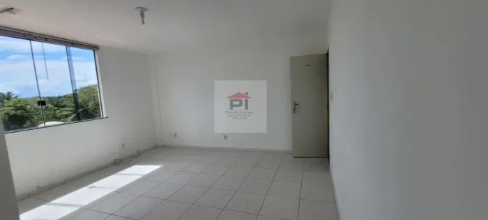Sala Comercial para Venda em Lauro de Freitas, Recreio Ipitanga