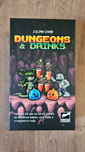 Dungeons and Drinks (novo, nunca jogado) boardgame