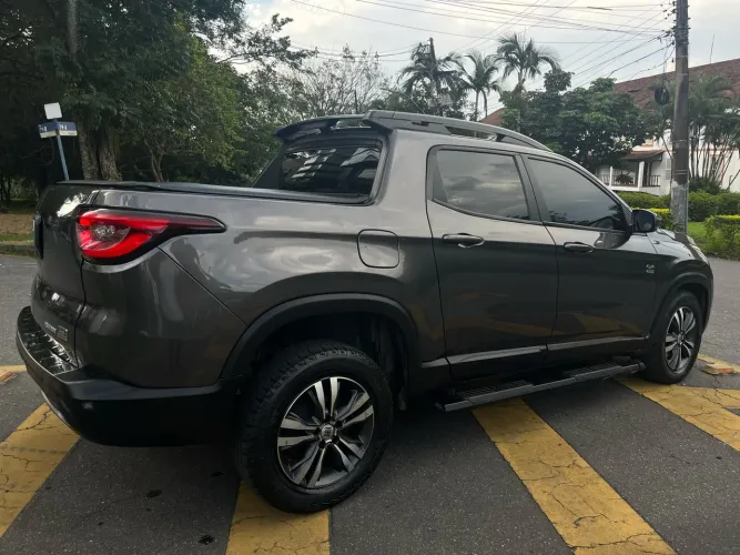 Fiat Toro Freedom 2.0 16V 4X4 Diesel Aut. 2022