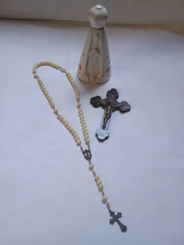Kit Religioso Nossa Senhora + Terço + Crucifixo