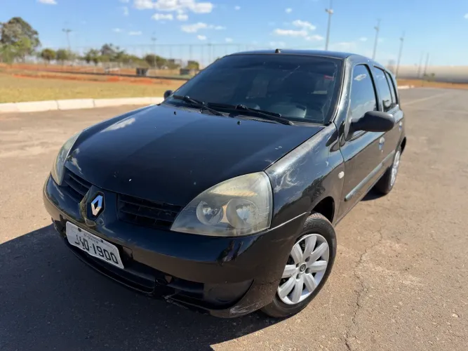 Renault Clio Hi-flex 1.0 16V 5P 2011