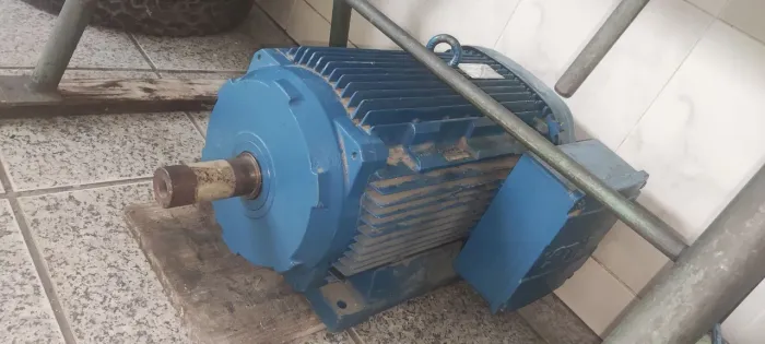 Motor elétrico SEW 30 CV