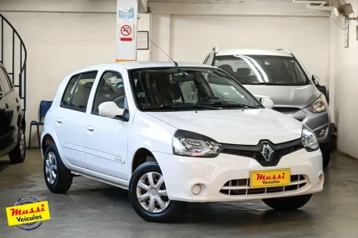 Renault Clio Expression Hi-flex 1.0 16V 5P 2016