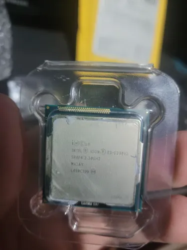 Processador Xeon 1230 V2