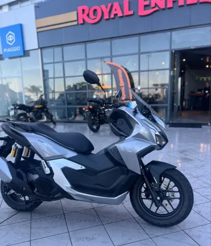 HONDA ADV - OPORTUNIDADE!!! MOTO MUITO NOVA!!!