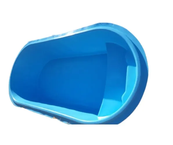 Piscina c 4 mts kit filtrante e casa d máquina 