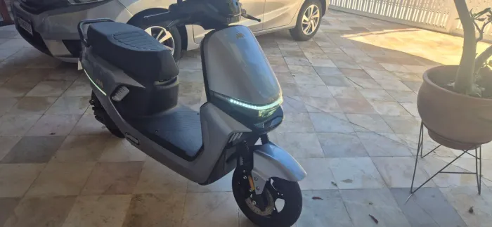 Scooter eletrica Dream leia