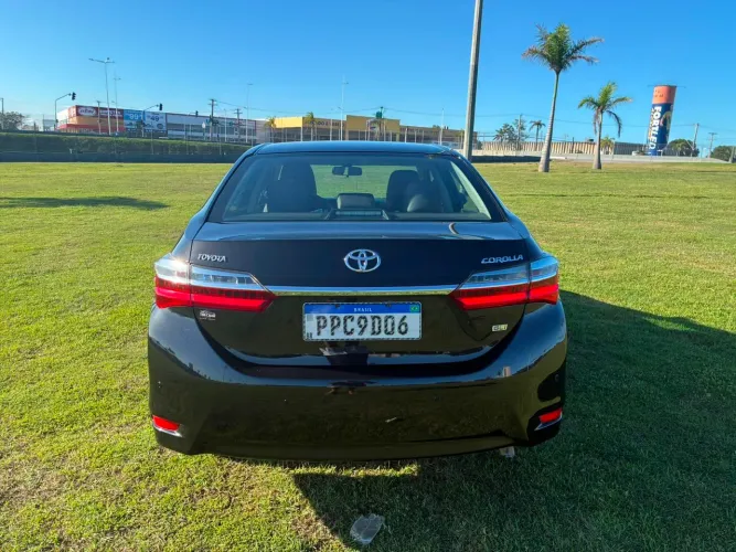 Toyota Corolla GLI 1.8 Flex 16V Aut. 2015