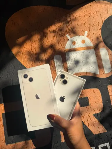 IPHONE 13 128GB com 3 MESES DE GARANTIA