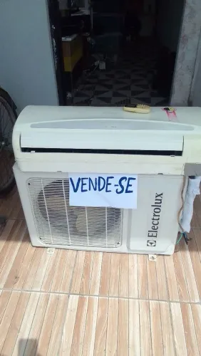 Vendendo um ar condicionado 12.000 btus pra levar logo