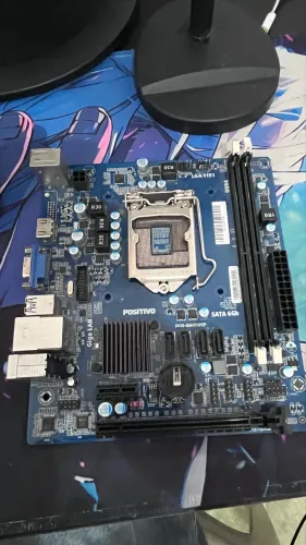 Placa mãe ddr4 (RETIRADA DE PEÇA)