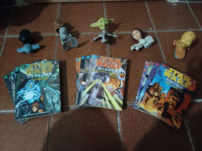 Kit Star Wars Colecionável - balde, bonecos e Mangas