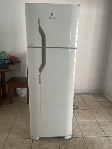 Geladeira Electrolux DC35A