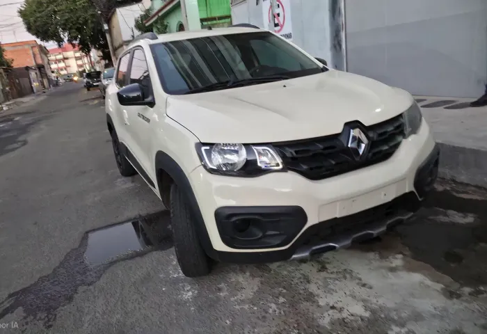 Renault Kwid Outsider 1.0 Flex 12V 5P Mec. 2020