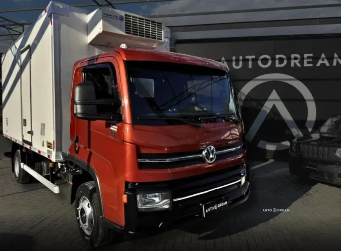 VOLKSWAGEN 11.180 DRC 4X2 2018