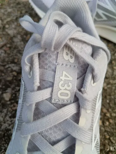 Nike feminino 430
