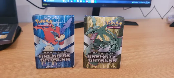 2 Decks Pokémon Arena de Batalha: Keldeo Vs Rayquaza