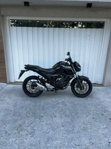 Yamaha Fazer FZ 150 2024 Preta ABS único dono e bx quilometragem