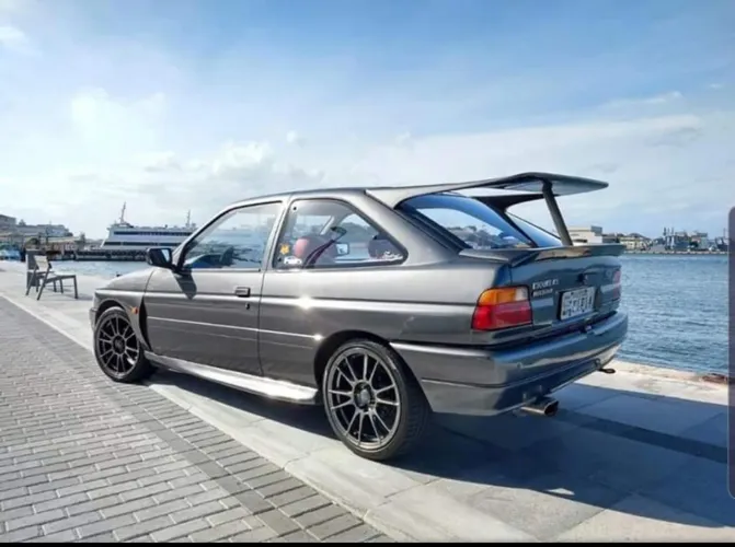 Ford Escort GL 1.6i / 1.6 (álcool) 1995