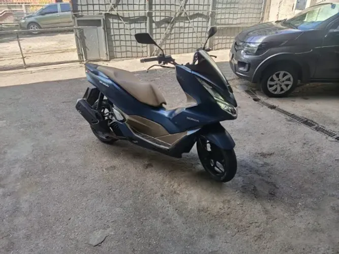 MOTO HONDA PCX DELUXE 160