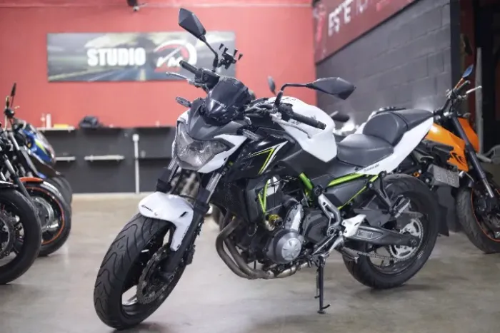 KAWASAKI Z650 2018 