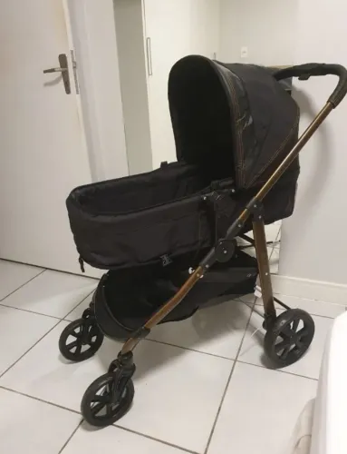 Carrinho de bebê & bebê conforto