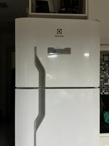 Geladeira Electrolux Frost Free TF39 310L Branca - Ótimo Estado
