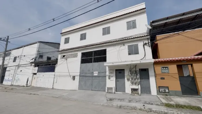 Galpão 420m² no Colubandê