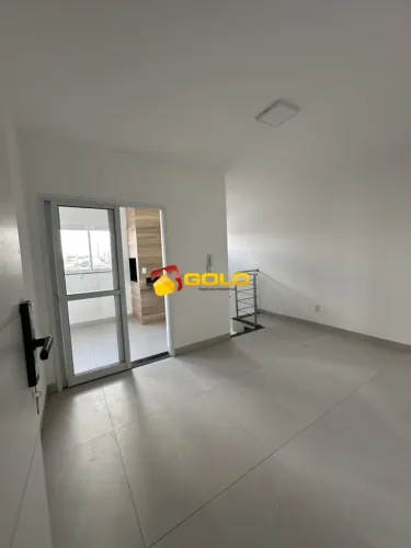 Cobertura para Venda em Uberlândia, Patrimônio, 4 dormitórios, 3 suítes, 4 banheiros, 2 va
