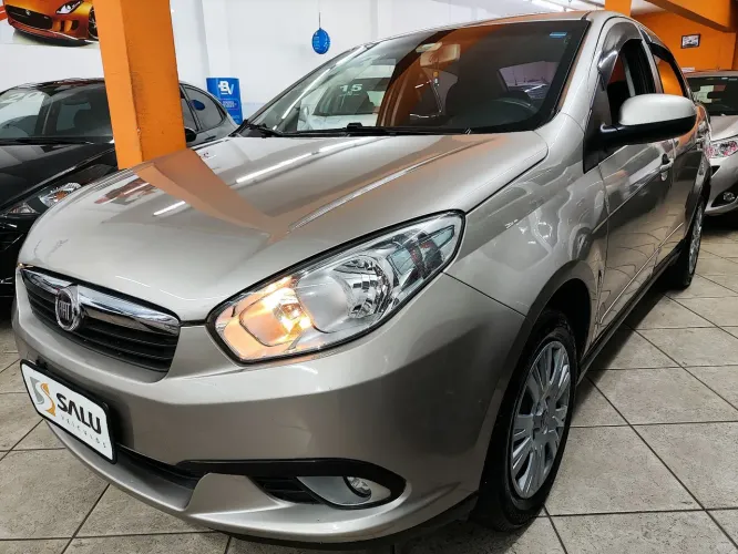 Fiat Grand Siena Attrac. 1.4 EVO F.flex 8V 2013
