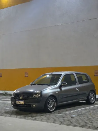 Renault Clio Hi-flex/ Expres. Hi-flex 1.6 16V 5P 2005